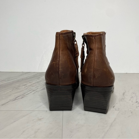 Franco Sarto Spur Brown Leather Bootie 7 1/2 M - Picture 3 of 15
